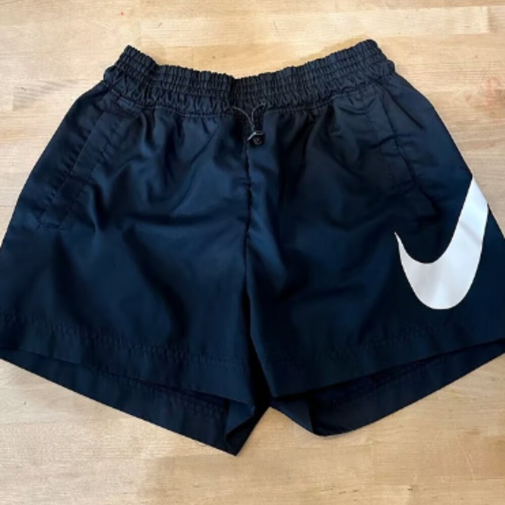 Nike Shorts Women - Size Medium